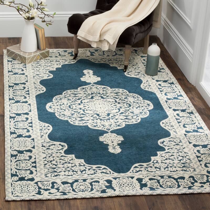 SAFAVIEH Handmade Marbella Abir Modern Polyester Rug - 4' x 6' - Dark Blue/Ivory