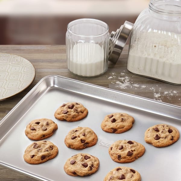 15 in. x 10.5 in. Baker's Glee Aluminum Cookie Sheet 15 in. x 10.5 in. Baker's Glee Aluminum Cookie Sheet