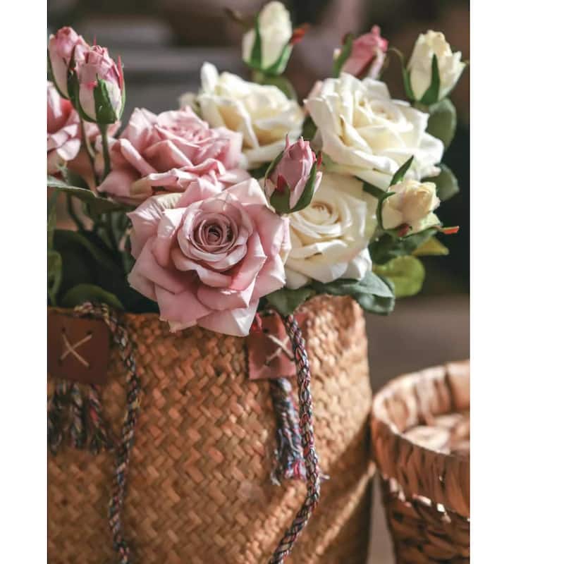 RusticReach Rolled Edge American Rose Stem 18" Tall