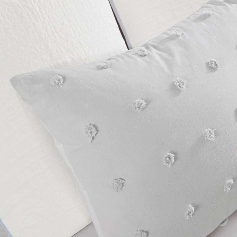 Intelligent Design Maize Cotton Jacquard Duvet Cover Set with Euro Shams and Throw Pillows