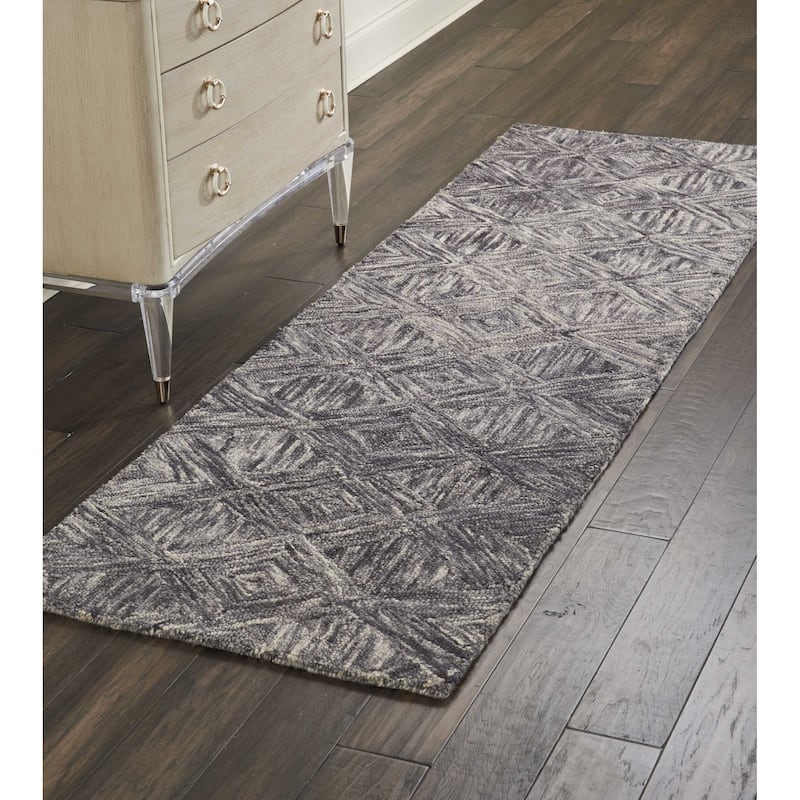 Nourison Linked Geometric Diamond Area Rug. - 2' 3" x 7' 6" - Charcoal - Runner/Rectangle