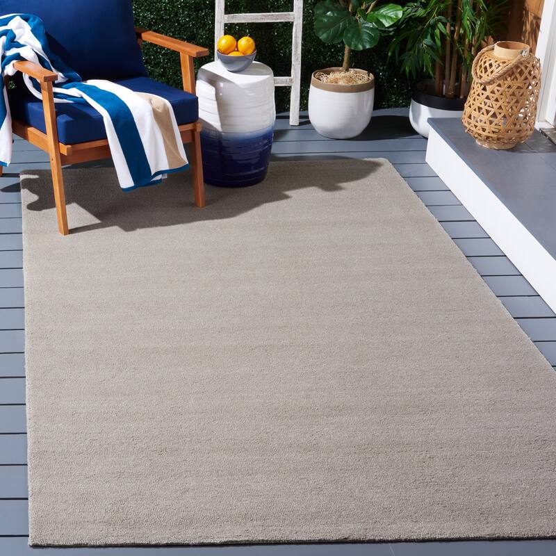 SAFAVIEH Handmade Outdoor Florência Micro-Loop Rug - 8' x 10' - Grey