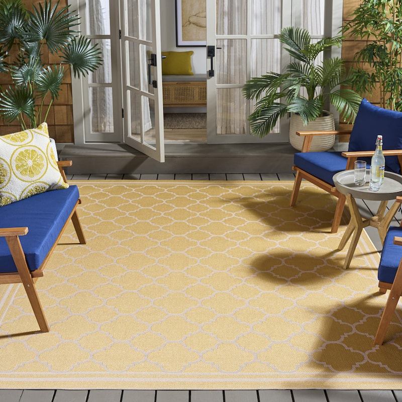 SAFAVIEH Courtyard Kristelle Indoor/ Outdoor Waterproof Patio Backyard Rug