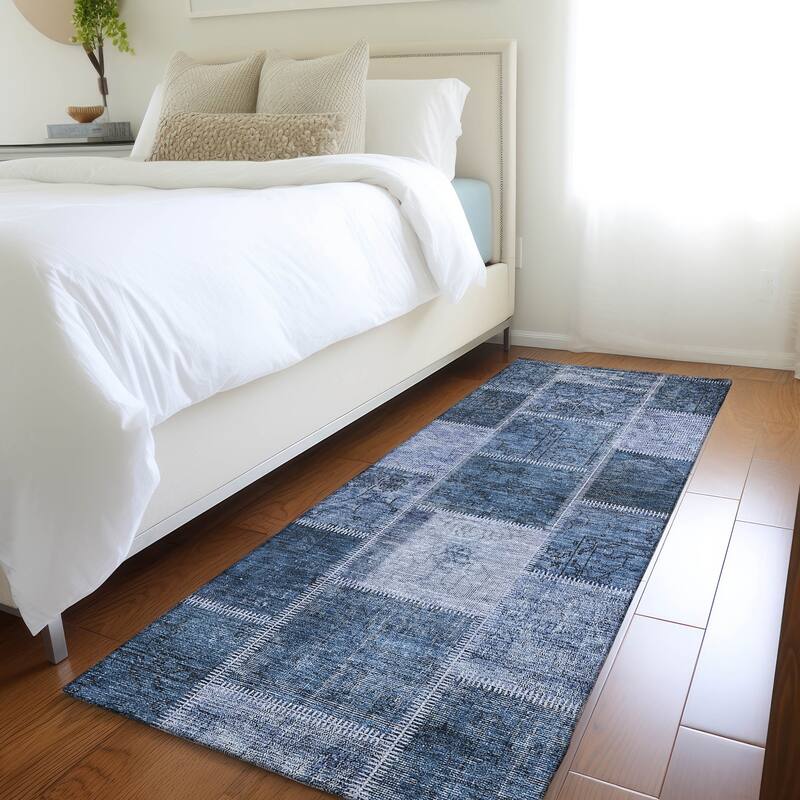 Machine Washable Indoor/ Outdoor Chantille Traditional Patchwork Rug