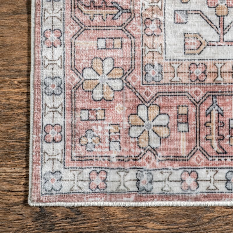 Nuloom Evon SpinClean Traditional Medallion Machine Washable Area Rug