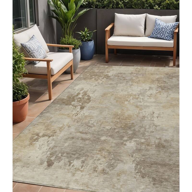 HomeRoots Abstract Transitional Rectangle Outdoor Rug - 5' X 8'