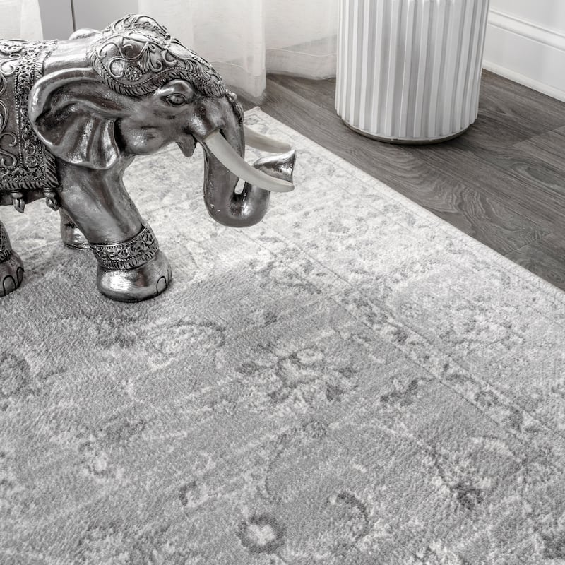 JONATHAN Y Traditional Persian Vintage Area Rug