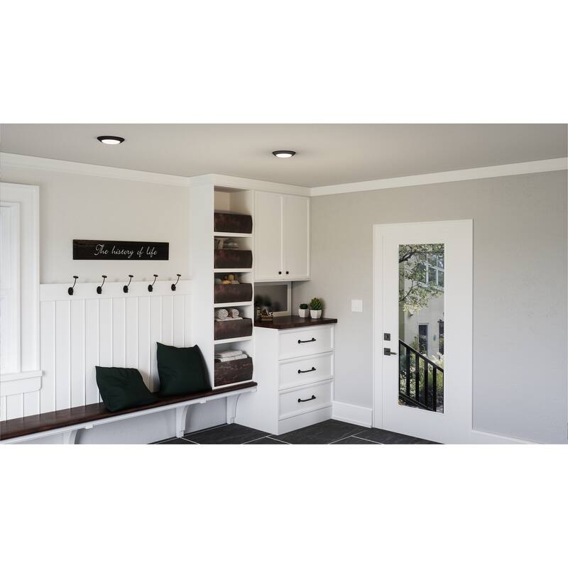 Quoizel Verge Earth Black 7.5-inch LED light Flush Mount