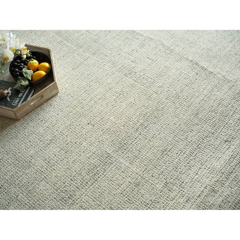Elements Handmade Hand Tufted New Zealand Wool Gray/Ivory Area Rug.