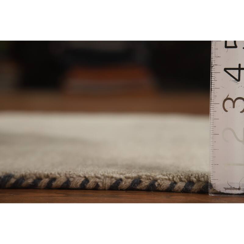 Hand Knotted Oriental 100% Wool Carpet Tribal Tribal Beige & Ivories Gabbeh Area Rug - 4' 10'' X 2' 9''