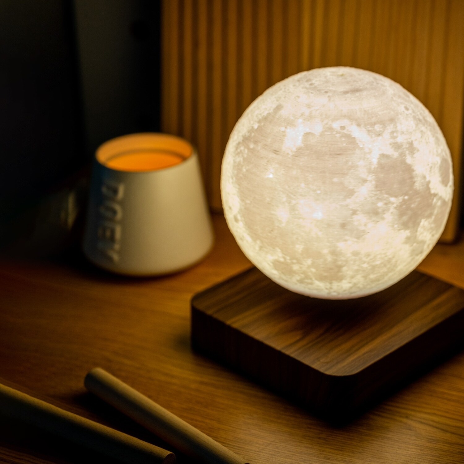 Bed bath and hotsell beyond moon lamp