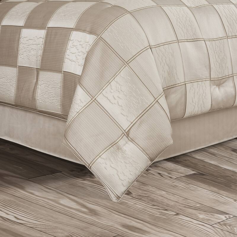 Brando Comforter Set - Queen