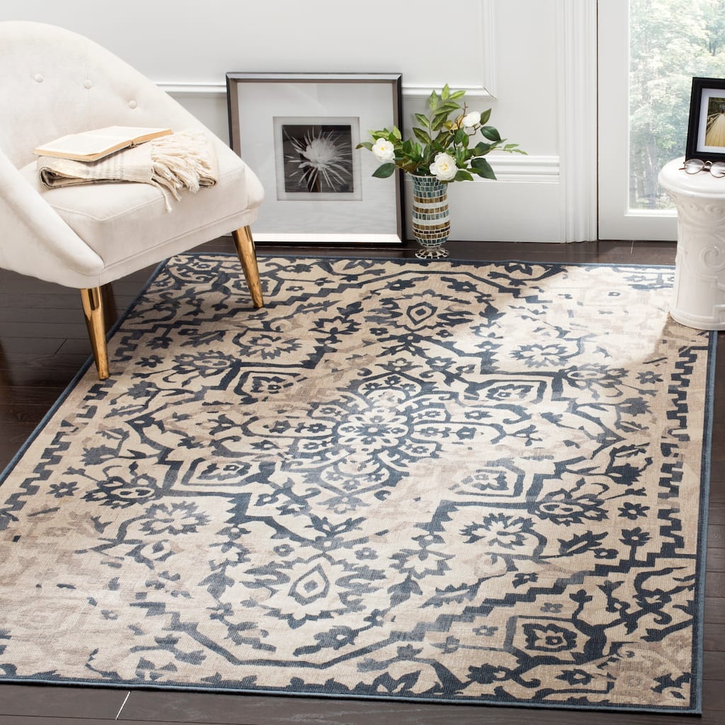 SAFAVIEH Vintage Distressed Boho Petty Oriental Rug