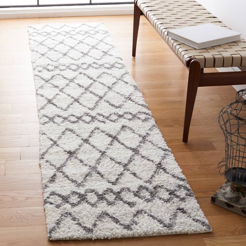 SAFAVIEH Berber Shag Magnisina Moroccan Boho 1.26-inch Thick Rug