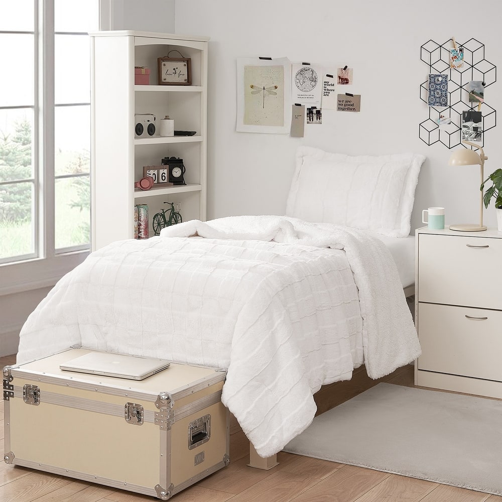 Cut n Sew Chunky Bunny - Coma Inducer® Oversized Comforter Set - White