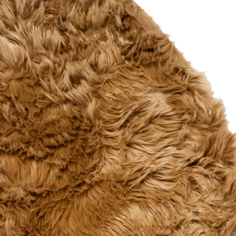 SAFAVIEH Faux Sheep Skin Shona 2.4-inch Thick Rug