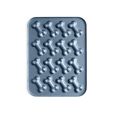 Nordic Ware Puppy Love Pan - Blue