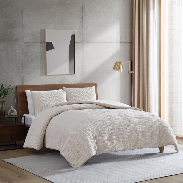 Kenneth Cole Serenity Wavy Lines Reversible Comforter Set - Beige - King