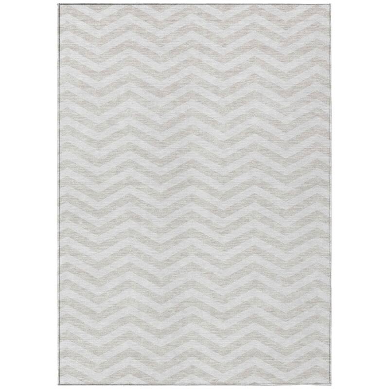 HomeRoots Chevron Transitional Rectangle Outdoor Rug