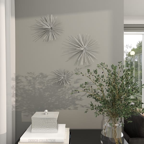 CosmoLiving by Cosmopolitan Indoor Silver Wall Decor, Set of 3