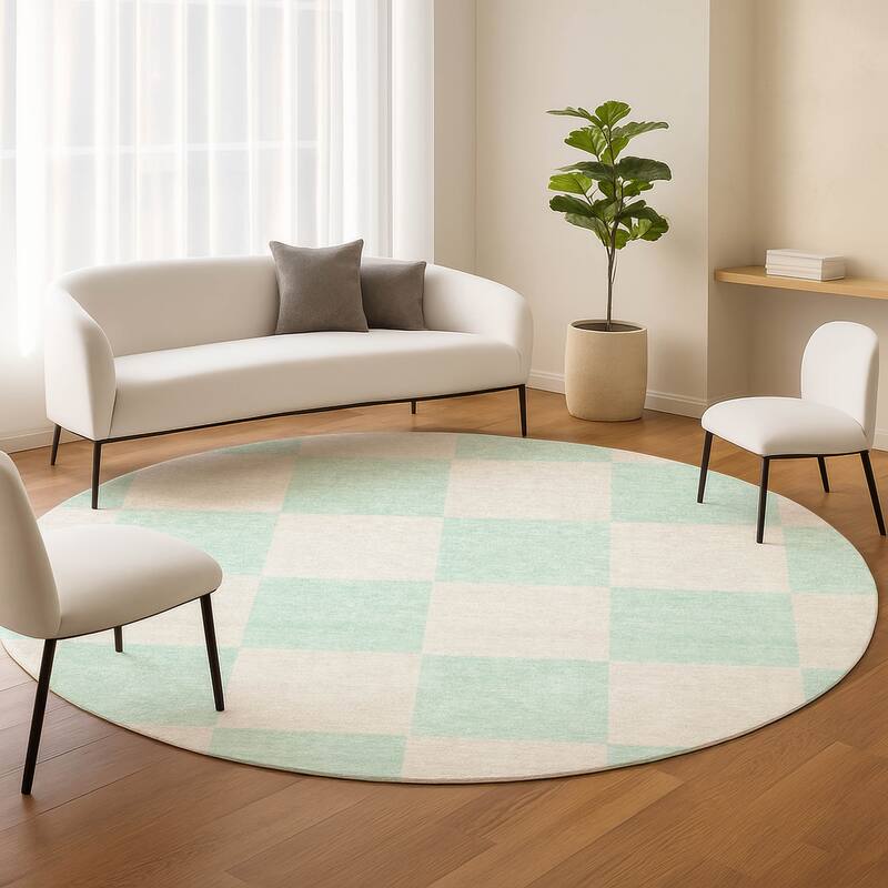 Machine Washable Indoor/ Outdoor Modern Checker Chantille Rug