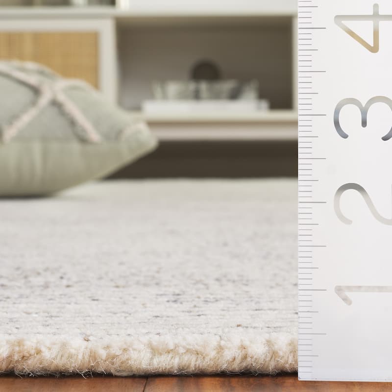 SAFAVIEH Handmade Abstract Rumena Contemporary Rug