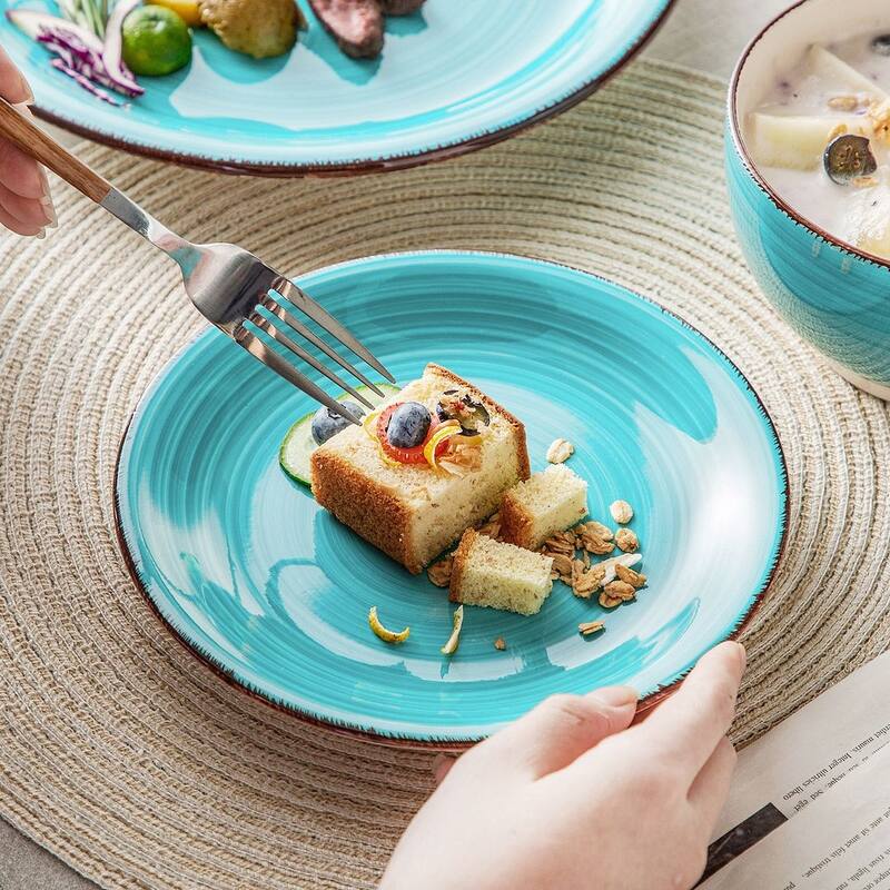 vancasso 32-Piece Exquisite Stoneware Dinnerware Set (Service for 8)