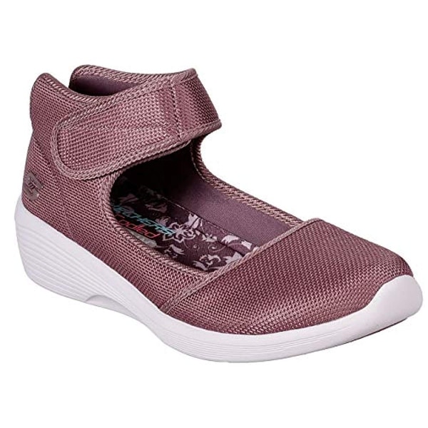 Skechers Arya Strike A Pose 2024 www.texollini