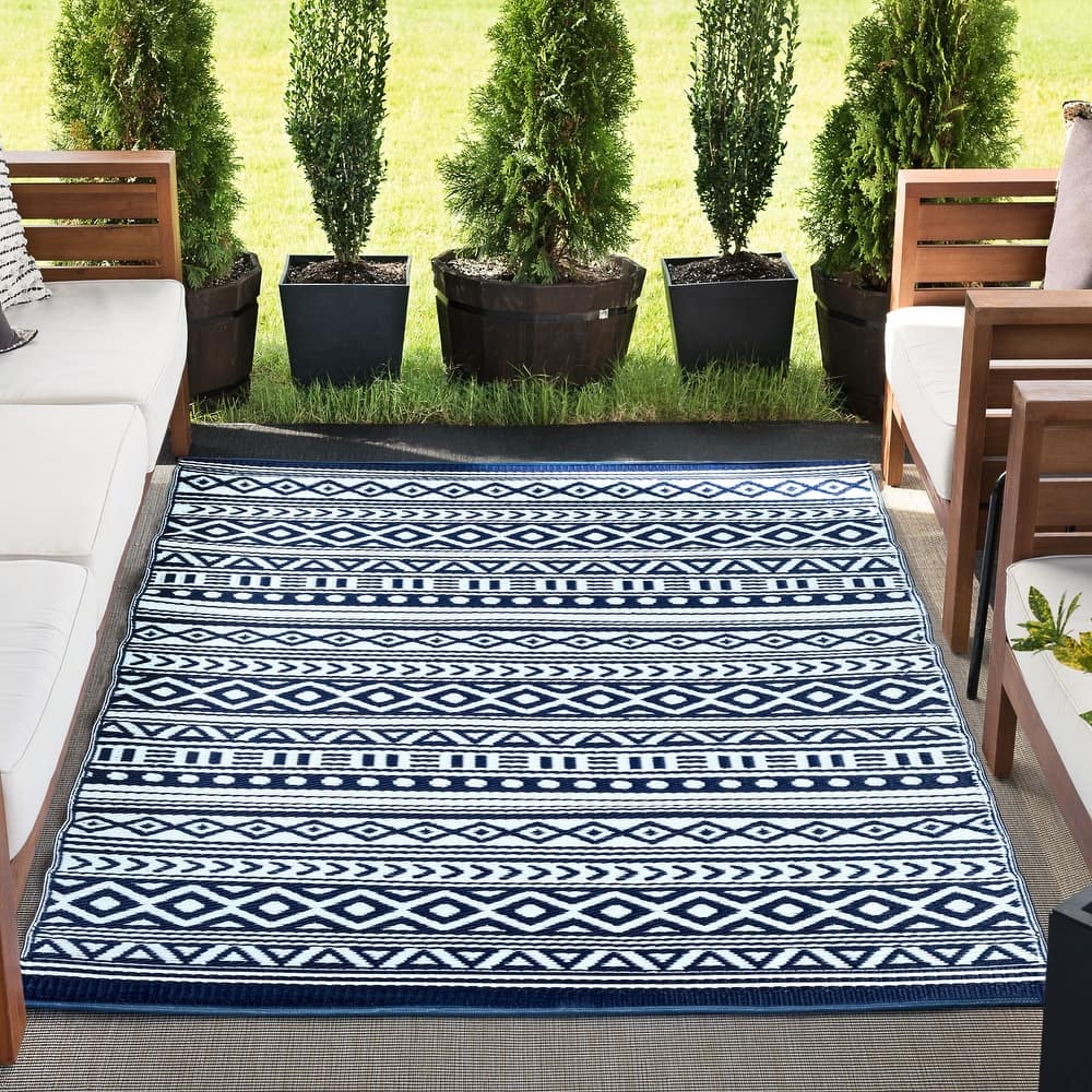 Sundown Beach Stripe Indoor/Outdoor Area Rug