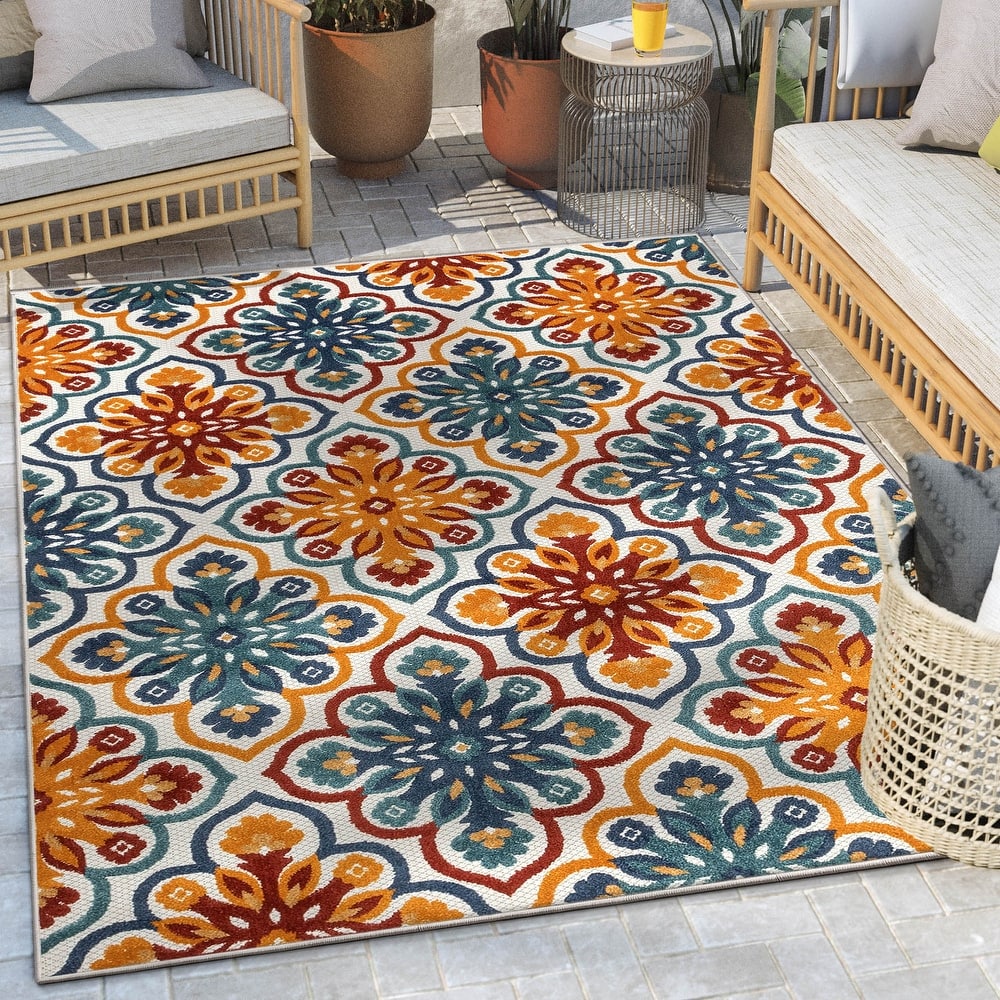 Well Woven Dorado Devotion Modern Indoor Outdoor Geometric Area Rug