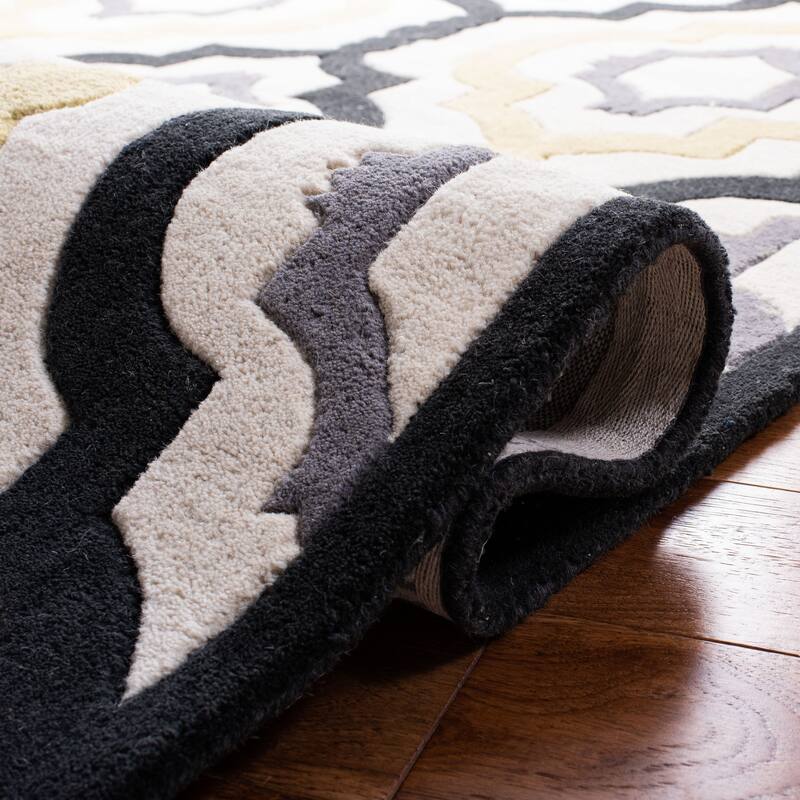 SAFAVIEH Handmade Chatham Vaka Modern Wool Rug