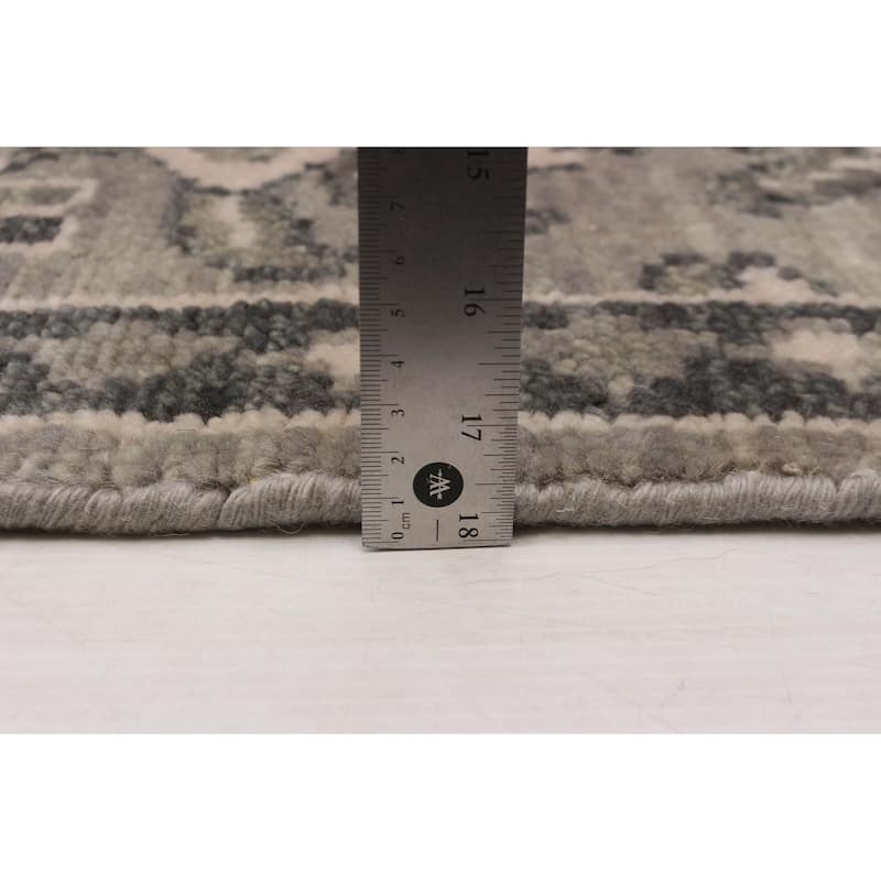ECARPETGALLERY Hand-knotted Jules Serapi Grey Wool Rug - 8'11 x 11'11