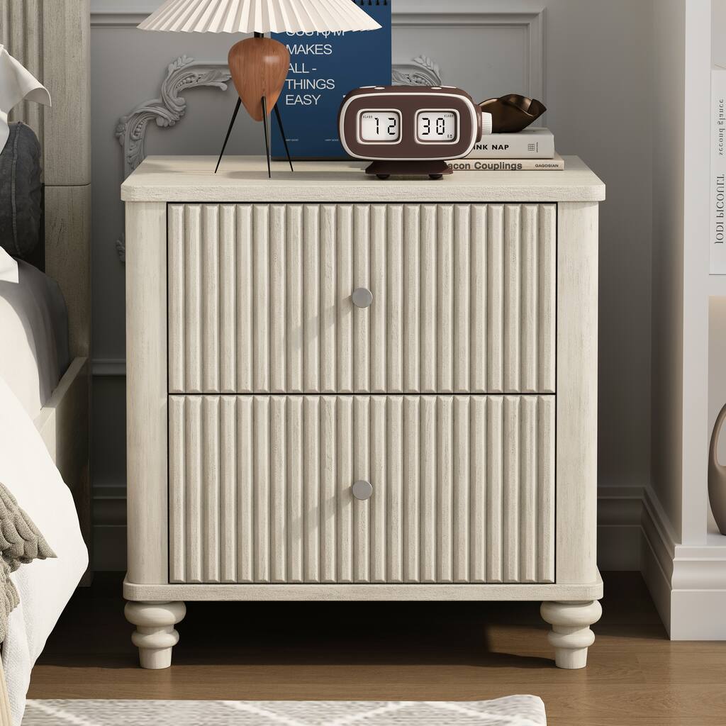 Modern 3-Drawer Wooden Nightstand with Metal Handles, Beige Finish, Ideal for Bedroom or Living Room