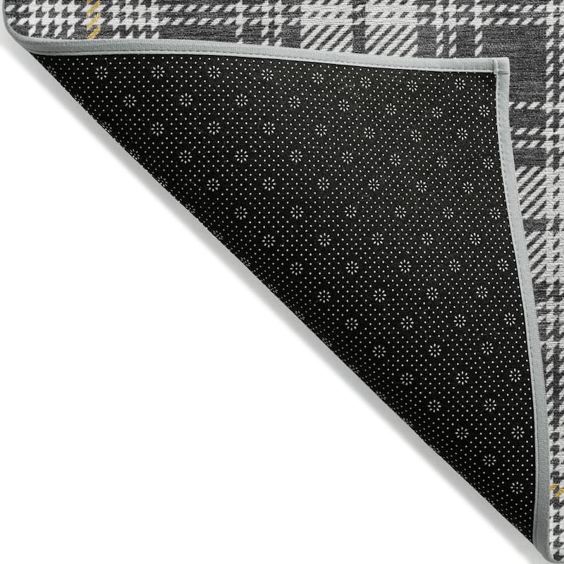 Machine Washable Indoor/ Outdoor Plaid Chantille Rug