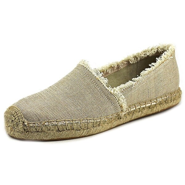 Baretraps Faramund Women Silver Flats