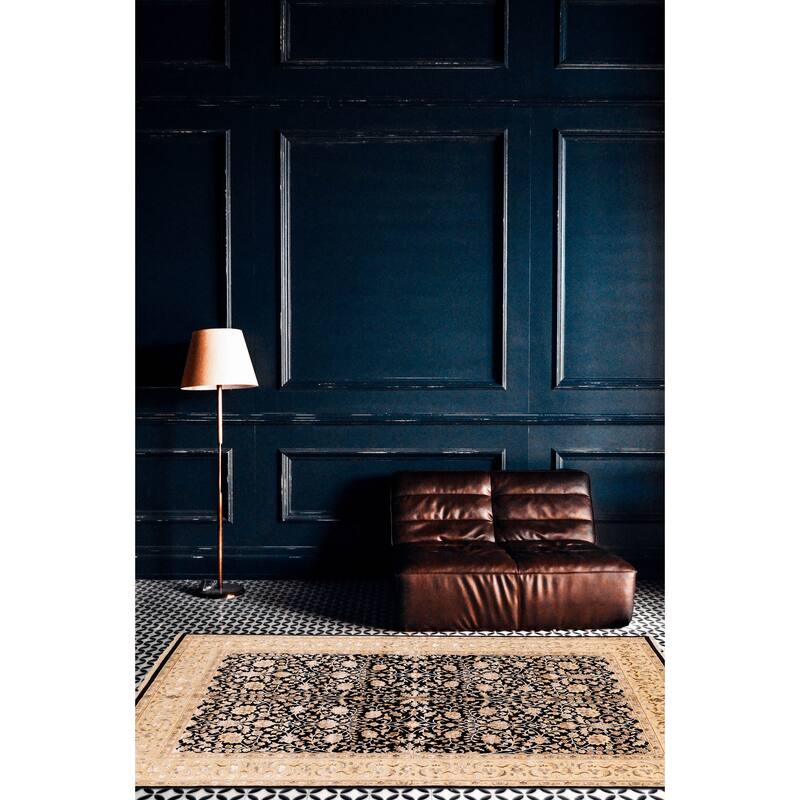 ECARPETGALLERY Hand-knotted Mirzapur Black Viscose, Wool Rug - 6'3 x 9'9