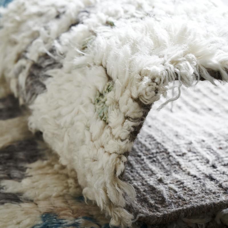 Abstract Shag Blue/White Area Rug