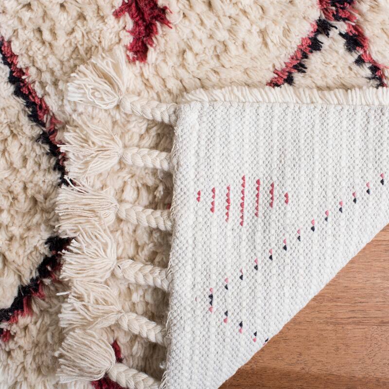 SAFAVIEH Handmade Casablanca Shag Ieteke Tribal Moroccan Wool Rug