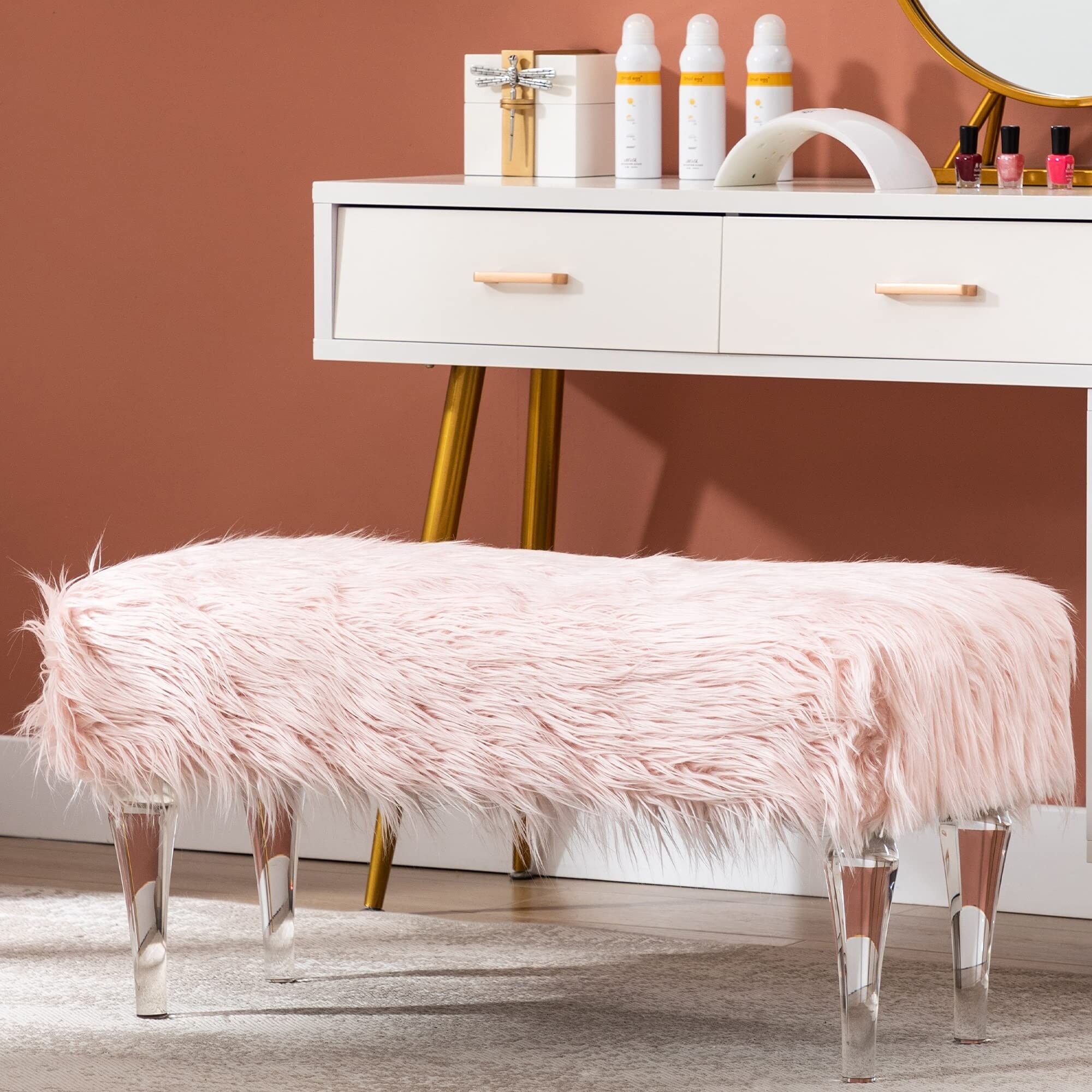 modern fur dressing Selby Drummond arrived at the Met Gala in upcycled natural fur by Central  Saint Martins graduate Connor Ives, pairing vintage glamour with a  distinctly modern approach to craftsmanship and evening dressing. Absolutely
