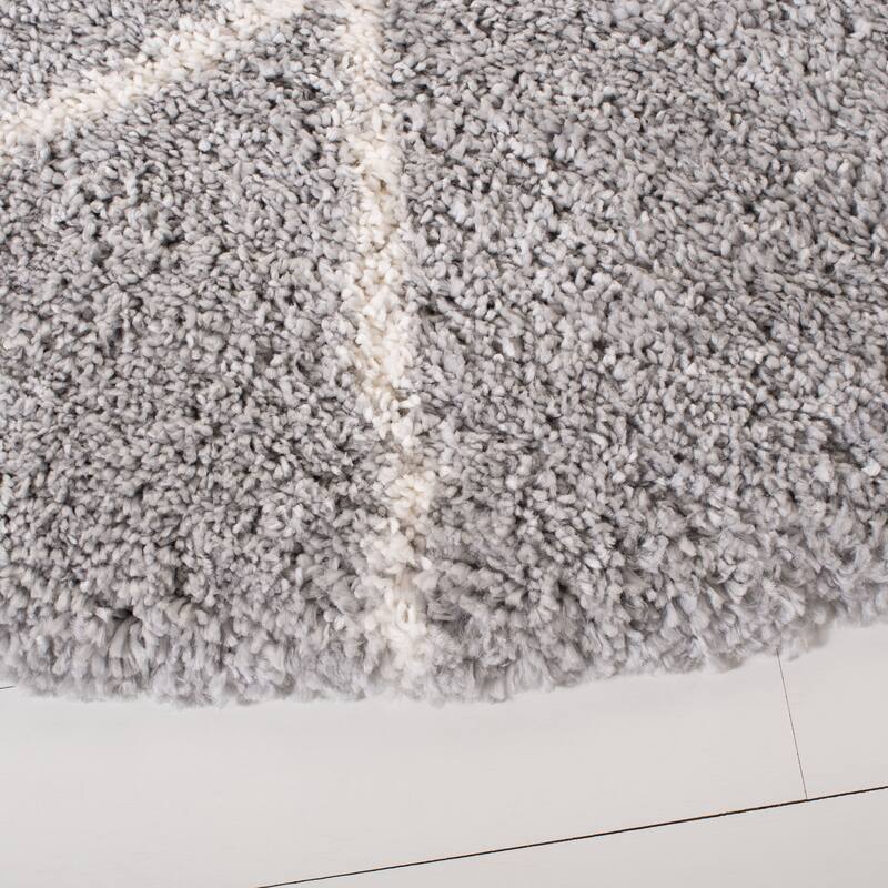 SAFAVIEH Fontana Shag Gurli Trellis 2-inch Thick Rug