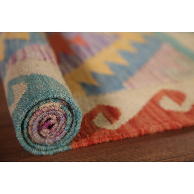 Multi-Color Southwestern Kilim Accent Rug Hand-Woven Wool Carpet - 3'1"x 4'9"