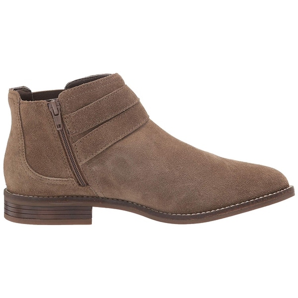 camzin hale ankle booties