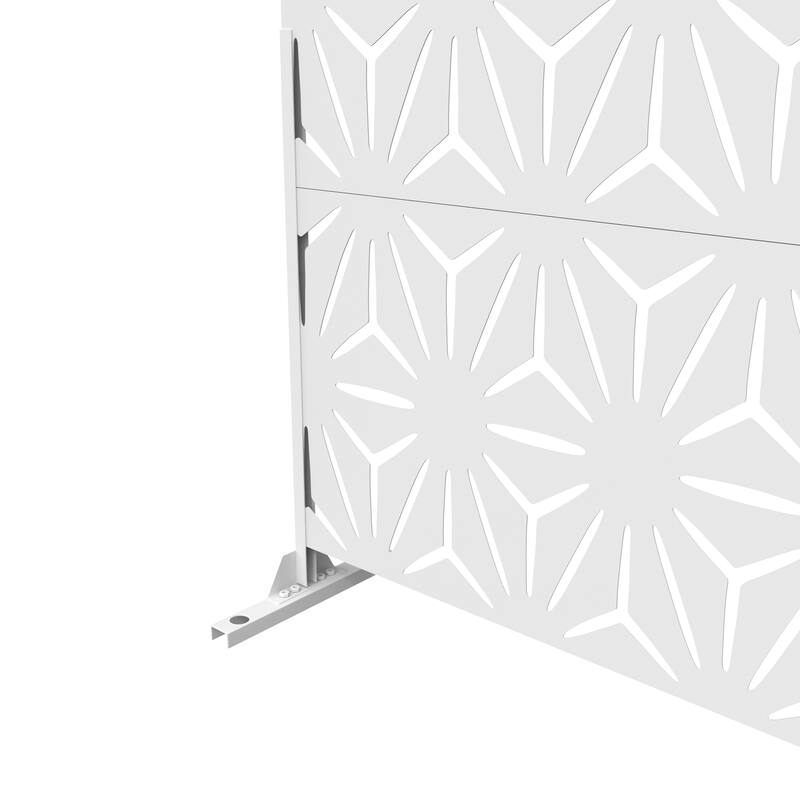Outdoor Free Standing Metal Privacy Screen