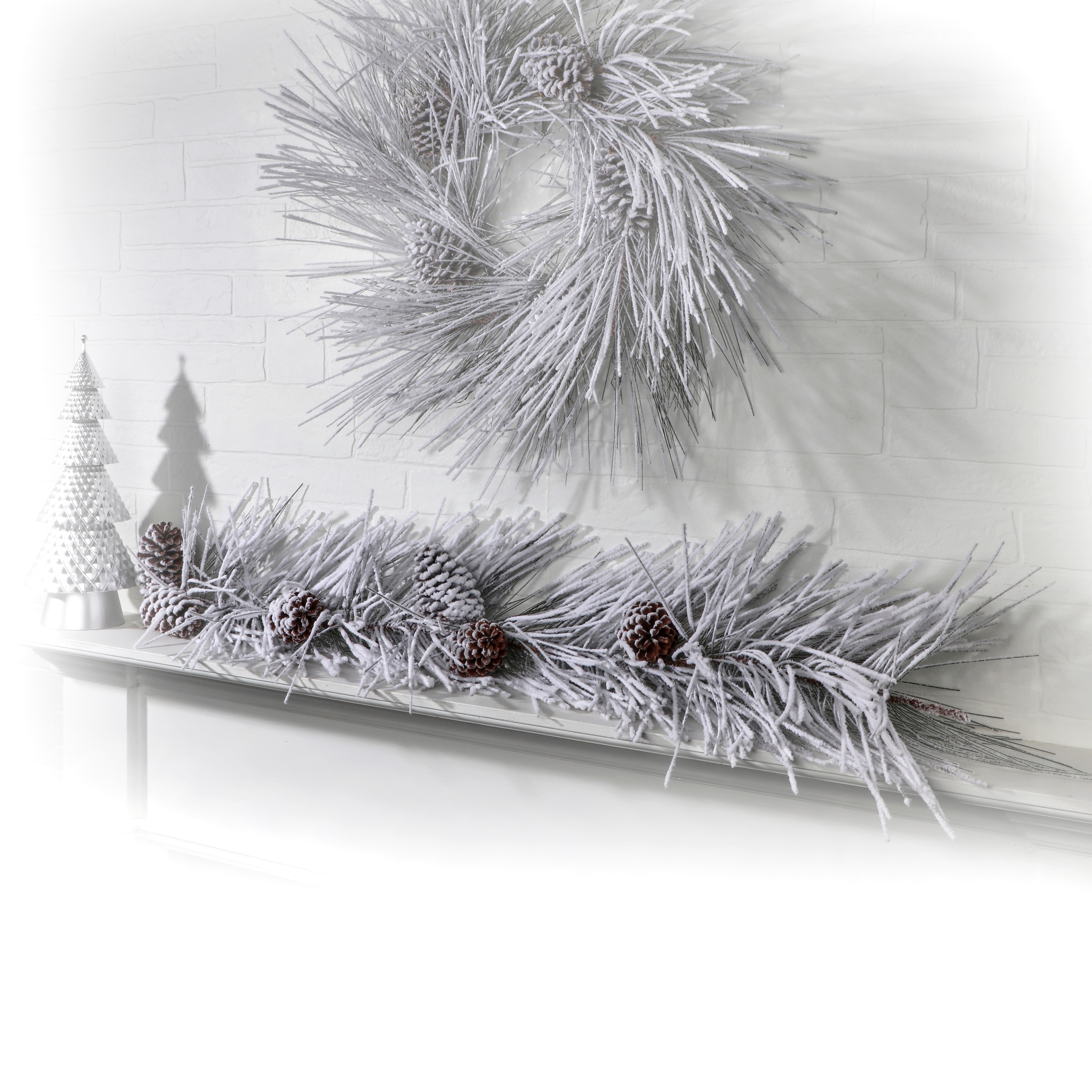48" Long Snow Pine With Cones Garland