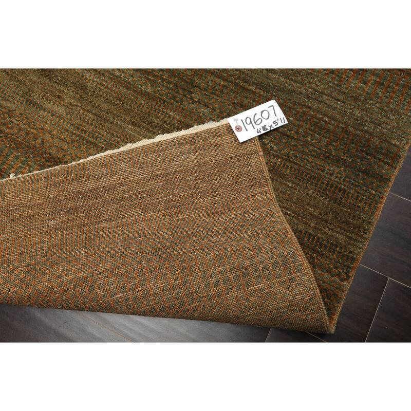 Hand Knotted Wool Green Tibetan Modern & Contemporary 4'5''x5'11'' Rug - 4' 5'' x 5' 11''