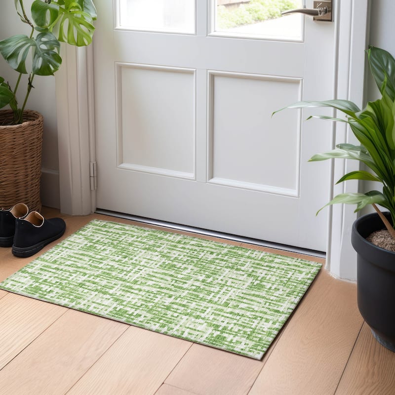 Machine Washable Indoor/ Outdoor Modern Crosshatch Chantille Rug - Green - 1'8" x 2'6"