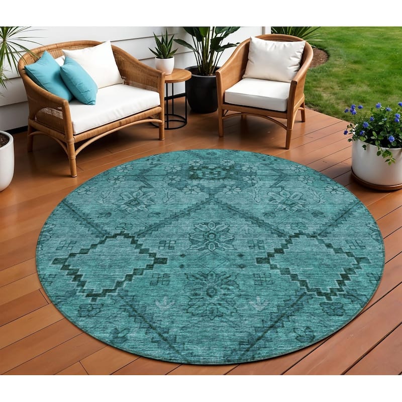 HomeRoots Floral Transitional Rectangle Outdoor Rug - 8' Round