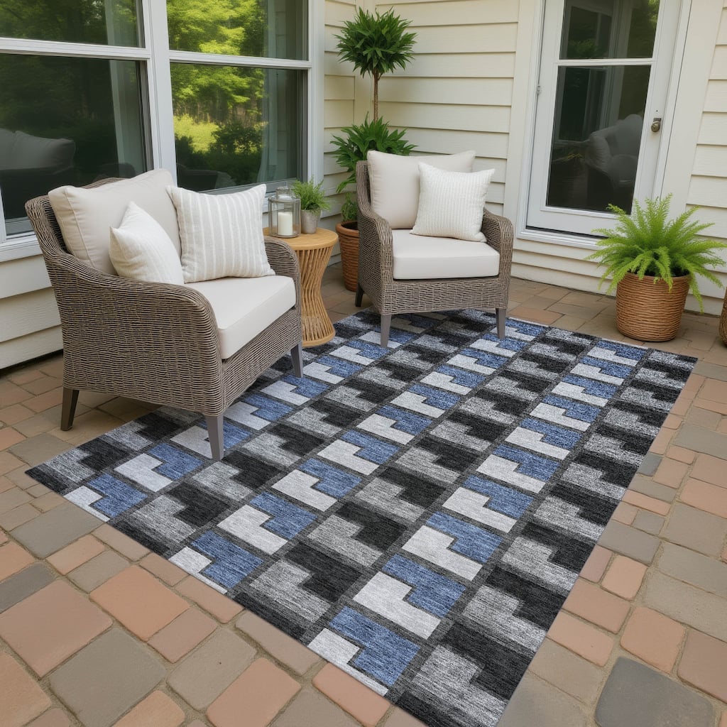 Machine Washable Indoor/ Outdoor Contemporary Kaylee Chantille Rug