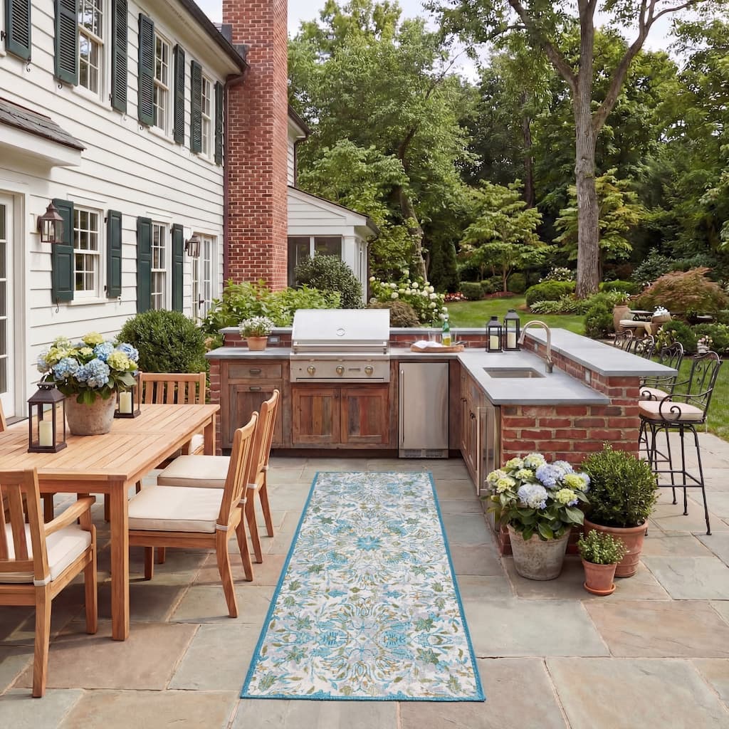 SAFAVIEH Barbados Kezban Floral Indoor/Outdoor Rug