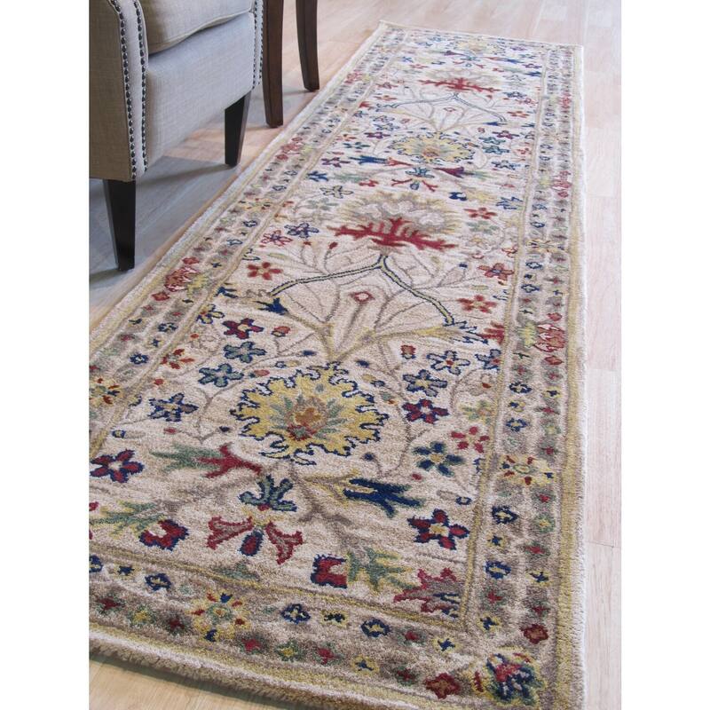 Ivory Hand-Tufted Wool Traditional Morris Rug, 2'6 x 10', Timeless Soft Floor Covering - L